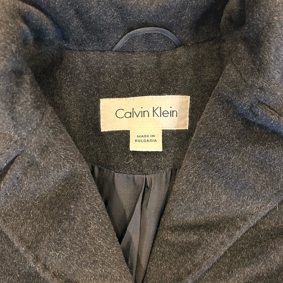 Black Coat - Picture 3 of 6